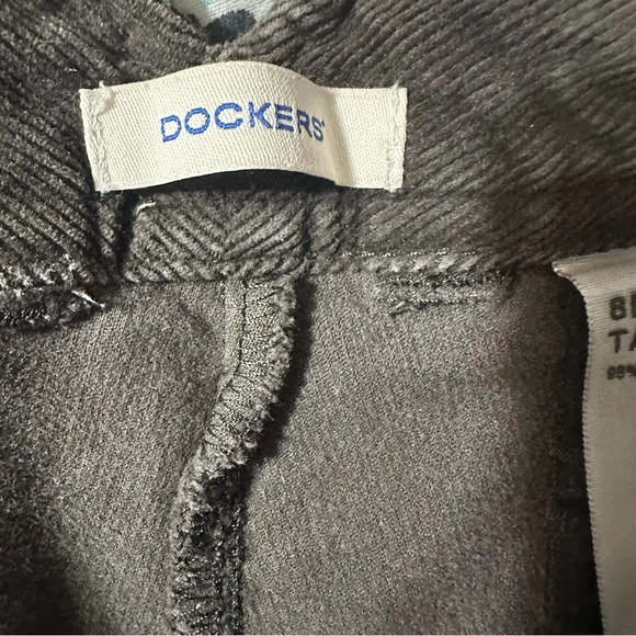 Dockers women's size 8 Tall, grey corduroy pants, straight leg - Picture 3 of 4